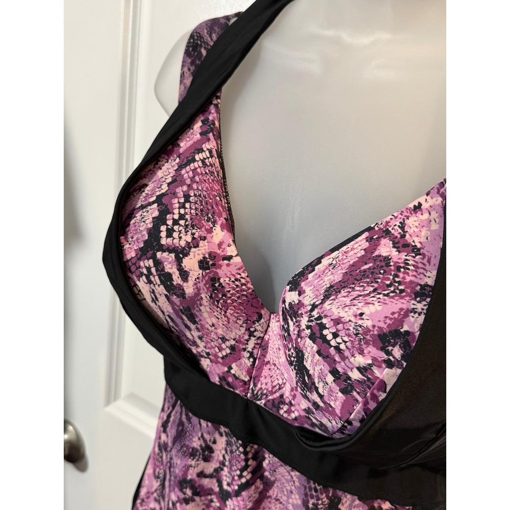 Livi Active Purple Snakeskin Underwire Tankini Top 38DDD Black Halter Swim Vacay - Picture 2 of 11